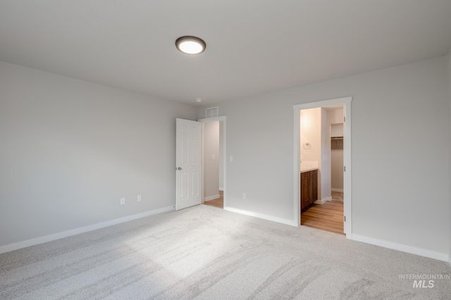 2913 W Taiban Creek Dr, Kuna, ID 83634