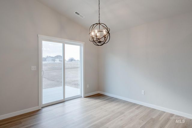 2913 W Taiban Creek Dr, Kuna, ID 83634