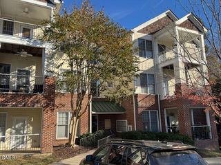 901 Canenaugh 104, Raleigh, NC 27604
