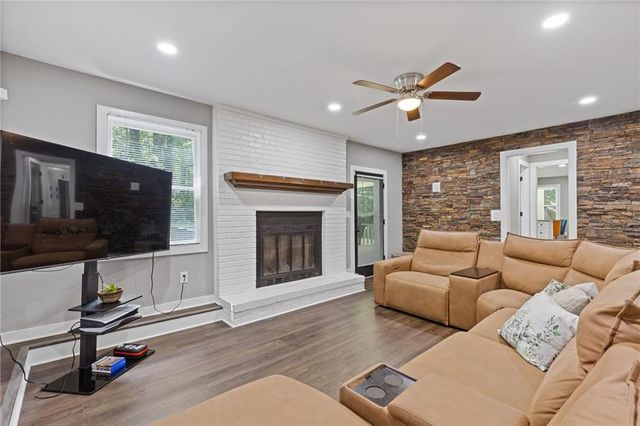 742 Mountain View Drive, Stone Mountain, GA 30083