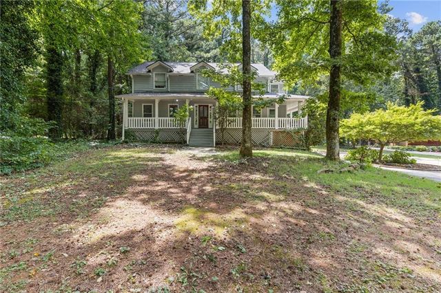 742 Mountain View Drive, Stone Mountain, GA 30083