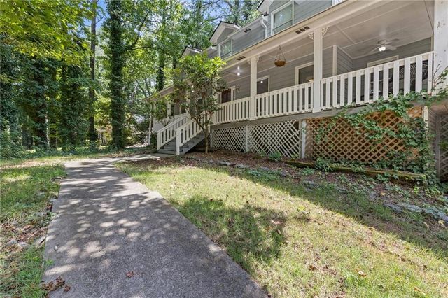 742 Mountain View Drive, Stone Mountain, GA 30083