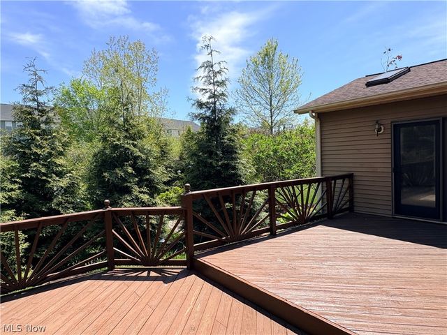 1154 Waterbury Drive, Medina, OH 44256