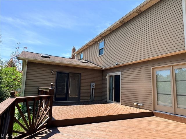 1154 Waterbury Drive, Medina, OH 44256