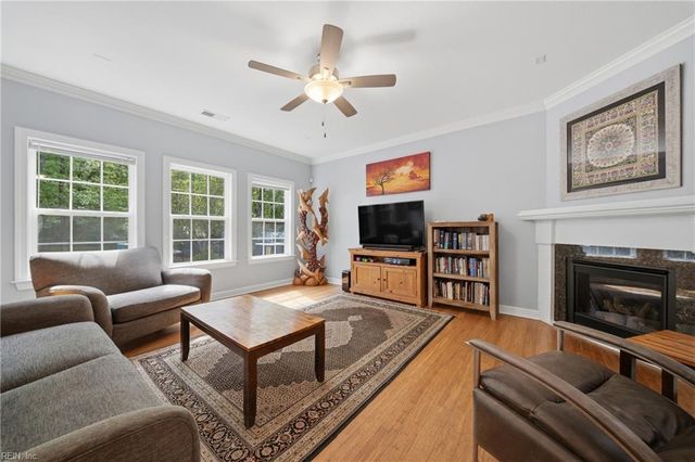 1973 Burson DR, Chesapeake, VA 23323