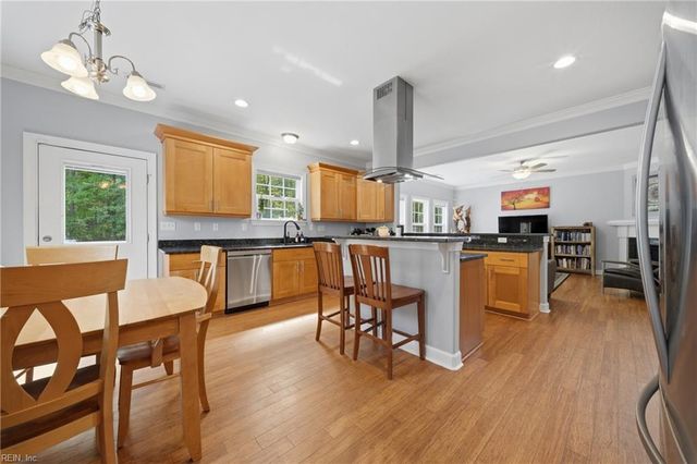 1973 Burson DR, Chesapeake, VA 23323