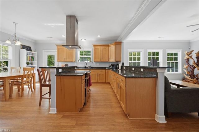 1973 Burson DR, Chesapeake, VA 23323