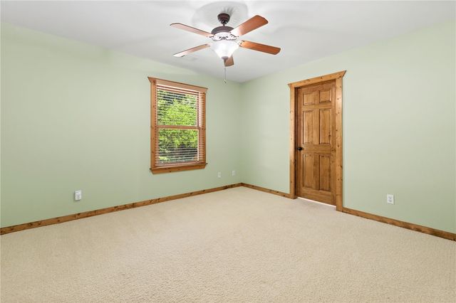 20981 Lakeshore Drive, Springdale, AR 72764