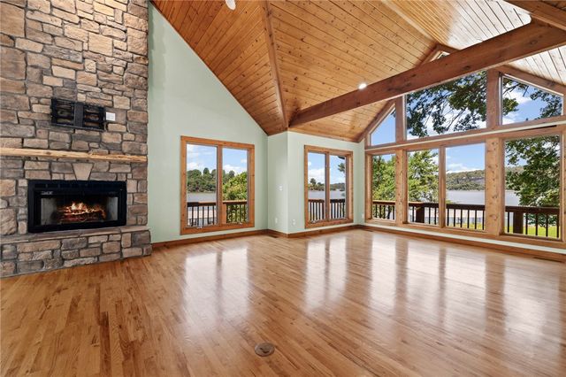 20981 Lakeshore Drive, Springdale, AR 72764