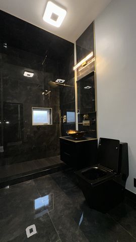 6331 S Elizabeth Street, Chicago, IL 60636