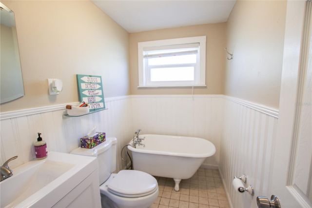 2810 W ROBSON STREET, Tampa, FL 33614