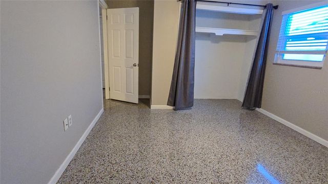 2810 W ROBSON STREET, Tampa, FL 33614