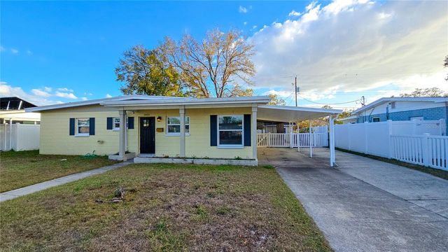 2810 W ROBSON STREET, Tampa, FL 33614