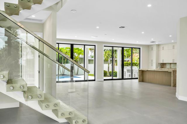 445 NE 11TH Avenue, Fort Lauderdale, FL 33301