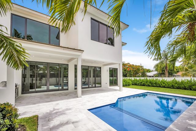 445 NE 11TH Avenue, Fort Lauderdale, FL 33301