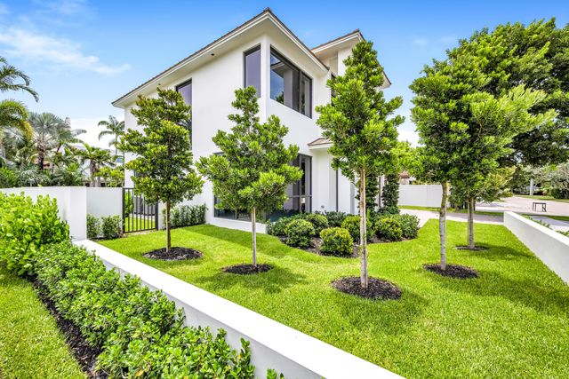 445 NE 11TH Avenue, Fort Lauderdale, FL 33301