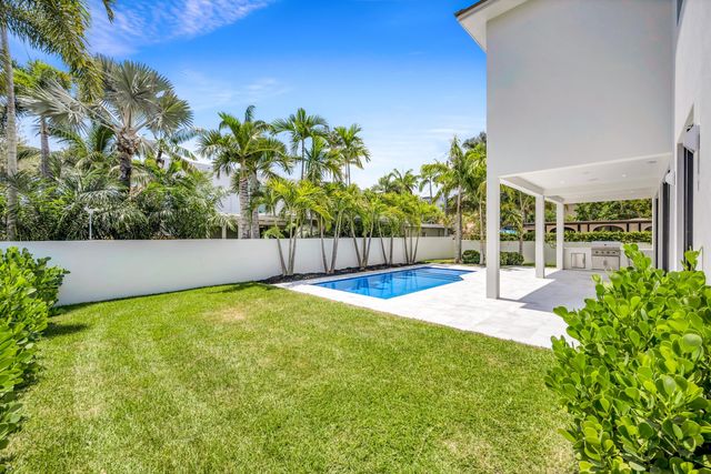 445 NE 11TH Avenue, Fort Lauderdale, FL 33301