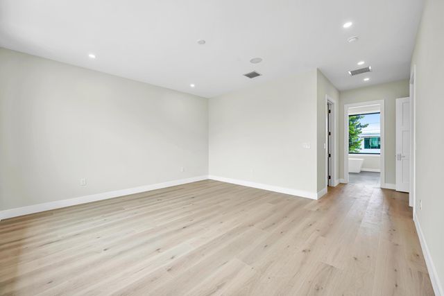 445 NE 11TH Avenue, Fort Lauderdale, FL 33301