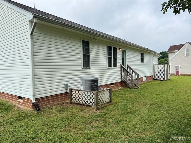 7873 Willow Walk Dr, Chesterfield, VA 23832