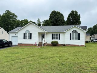 7873 Willow Walk Dr, Chesterfield, VA 23832