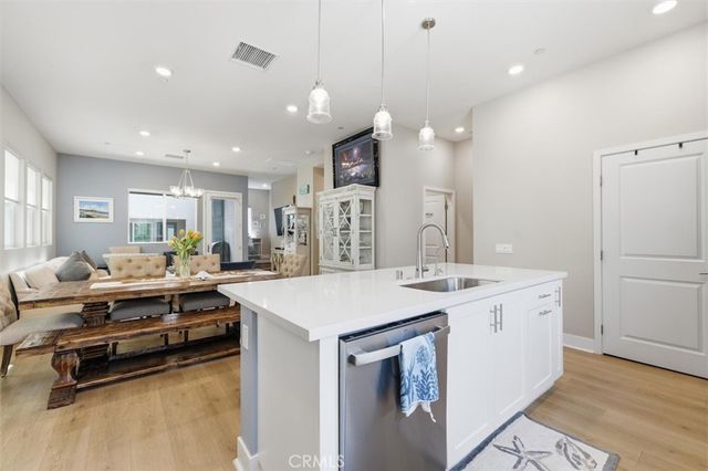 1642 W Saratoga Lane, San Pedro, CA 90732