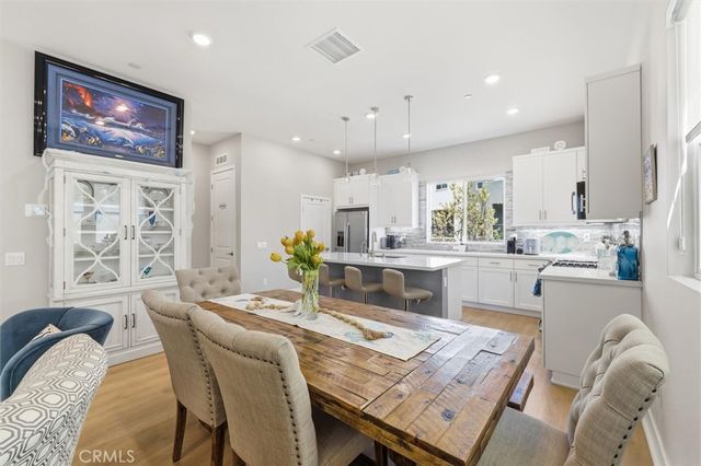 1642 W Saratoga Lane, San Pedro, CA 90732