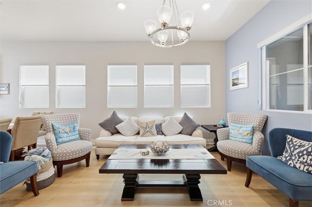 1642 W Saratoga Lane, San Pedro, CA 90732