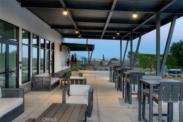 1642 W Saratoga Lane, San Pedro, CA 90732