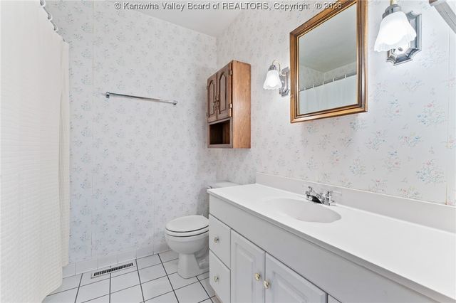 795 Echo Road, South Charleston, WV 25303