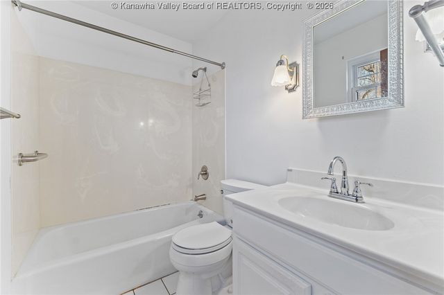 795 Echo Road, South Charleston, WV 25303