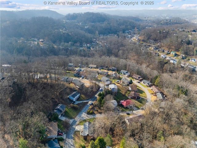 795 Echo Road, South Charleston, WV 25303