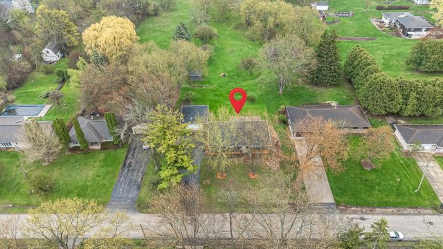 1034 S RIDGE LANE, Appleton, WI 54914