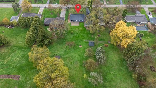 1034 S RIDGE LANE, Appleton, WI 54914