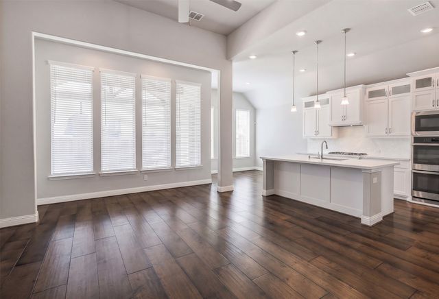 608 Artesian Drive, Argyle, TX 76226