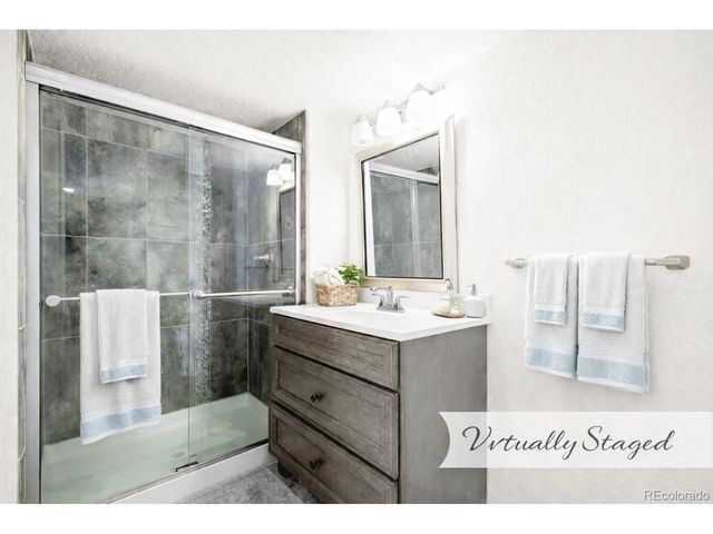 3305 S Indiana St, Lakewood, CO 80228