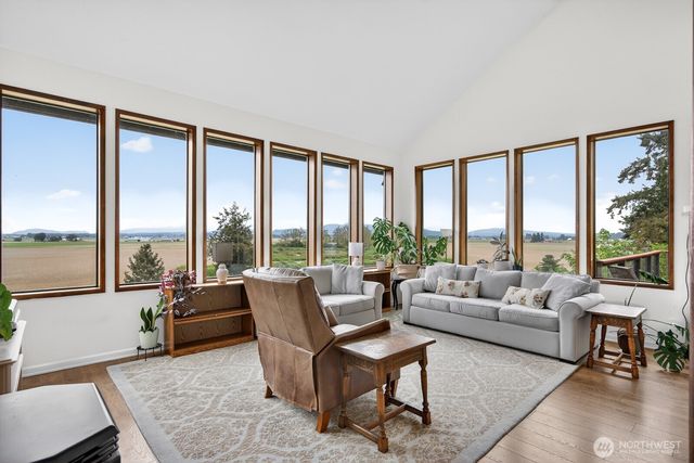 18225 Best Road, Mount Vernon, WA 98273