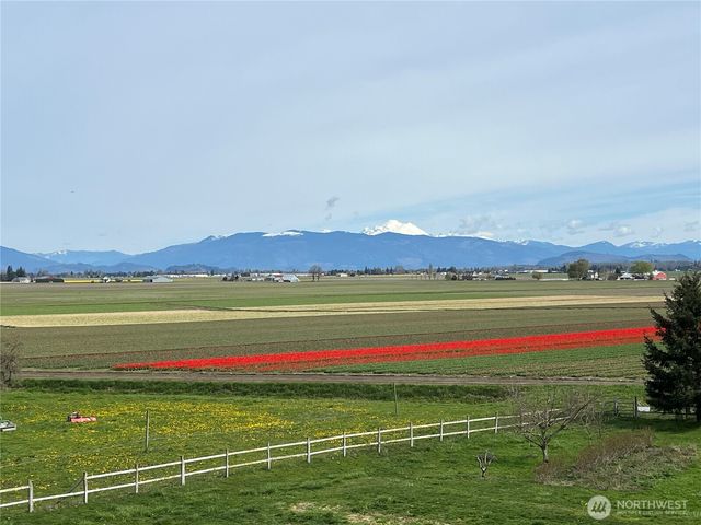 18225 Best Road, Mount Vernon, WA 98273