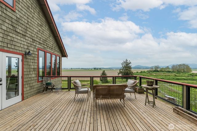 18225 Best Road, Mount Vernon, WA 98273
