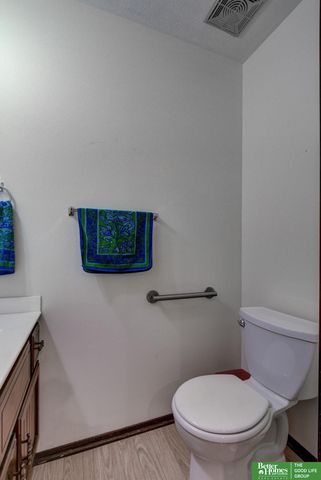 1602 Lawrence Lane, Bellevue, NE 68005