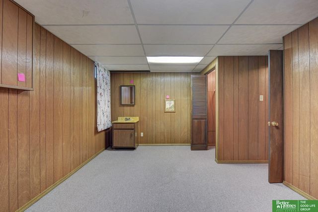1602 Lawrence Lane, Bellevue, NE 68005