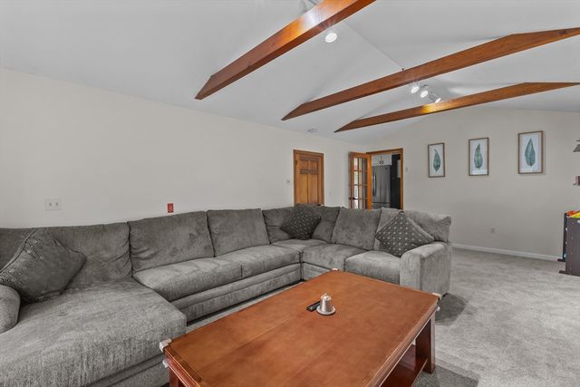 24 June Street Ter, Worcester, MA 01602