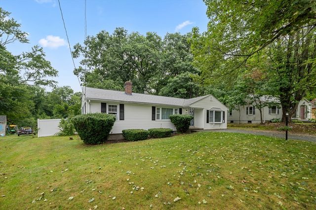 24 June Street Ter, Worcester, MA 01602