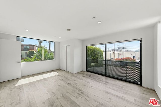 407 Rialto Avenue, Venice, CA 90291