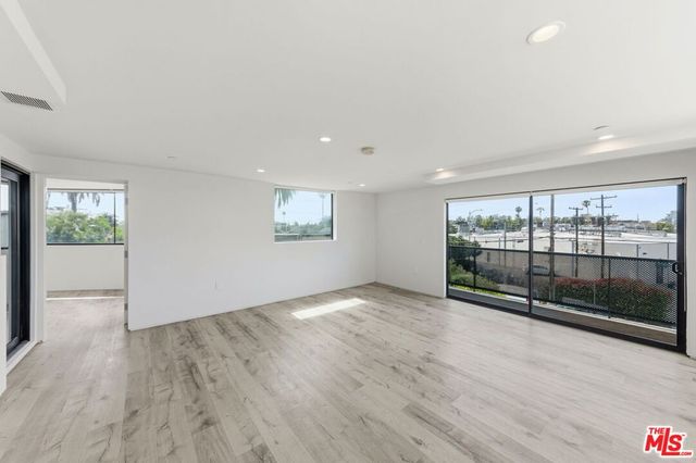 407 Rialto Avenue, Venice, CA 90291