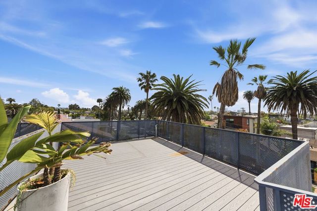 407 Rialto Avenue, Venice, CA 90291