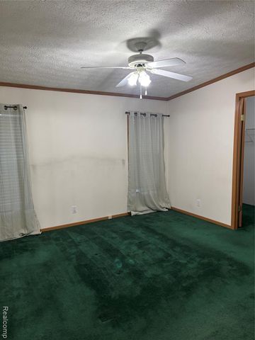 312 Black Oak, Flint, MI 48506