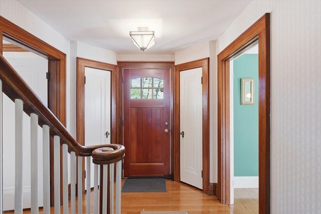 349 Auburndale Ave, Newton, MA 02466