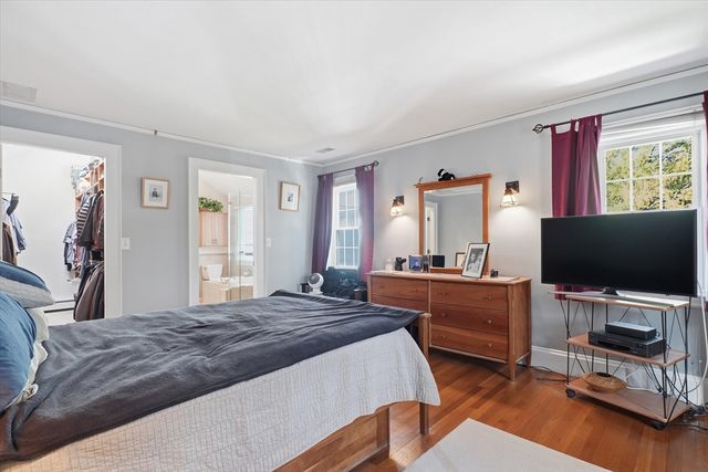 349 Auburndale Ave, Newton, MA 02466