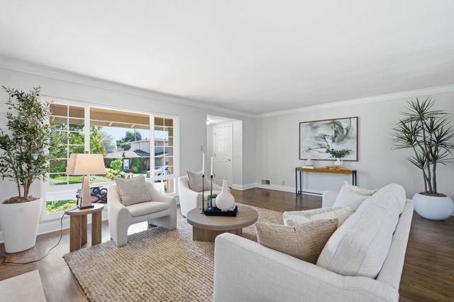 325 Palomar Court, San Bruno, CA 94066