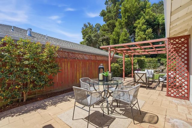 325 Palomar Court, San Bruno, CA 94066